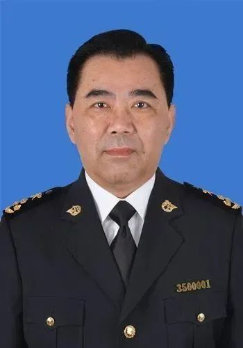 福州关长.jpg