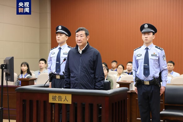 沈德咏2.jpg